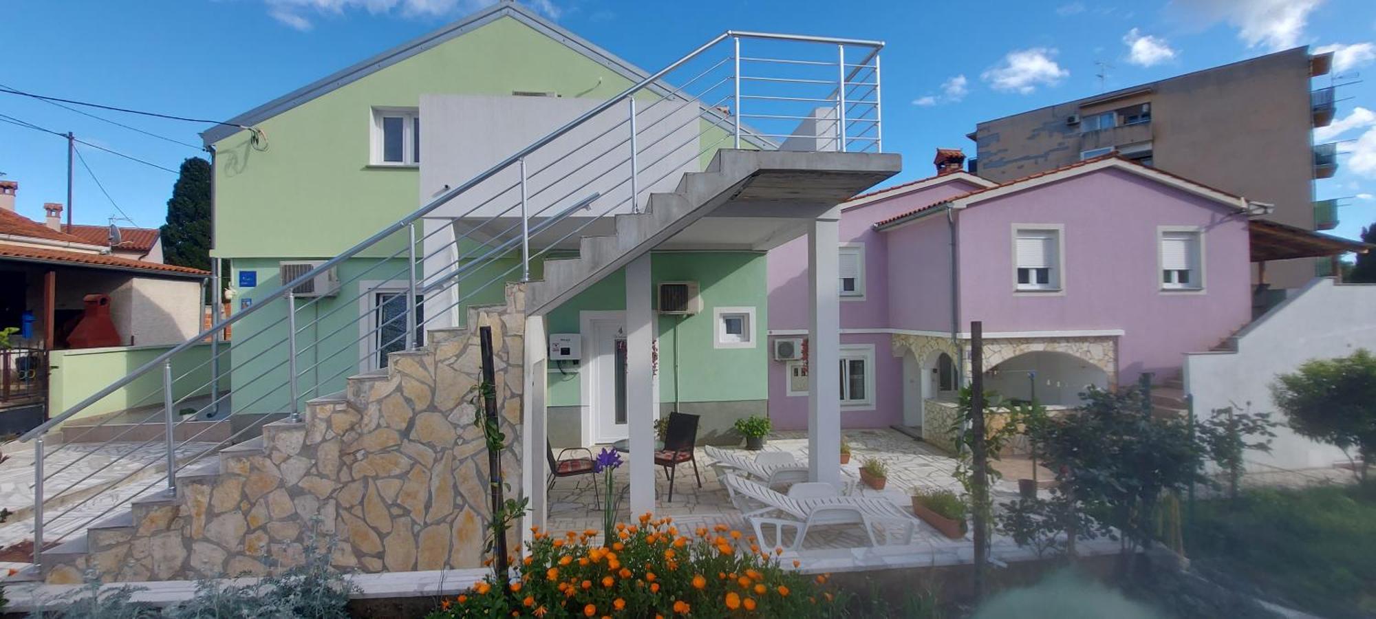 Ema & Sea Apartment'S Pula Exterior photo